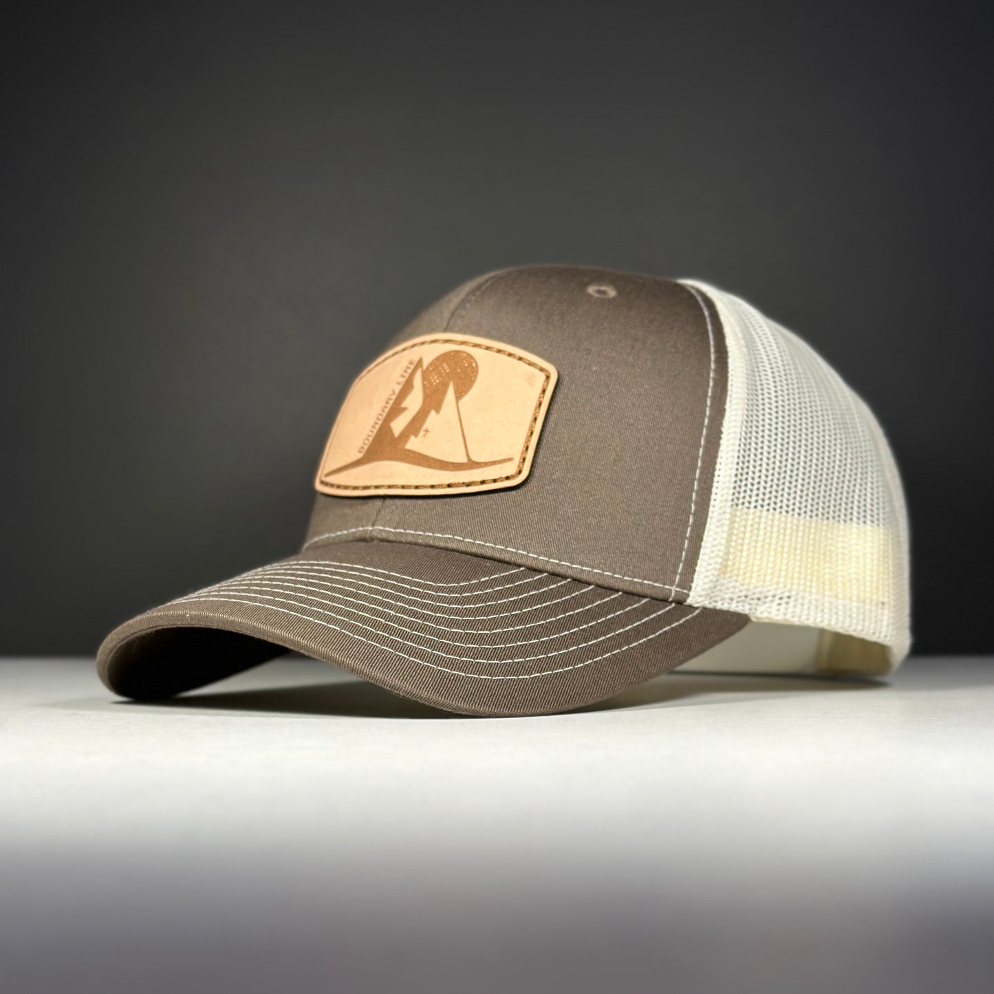 Witch Mountain Hat / Brown